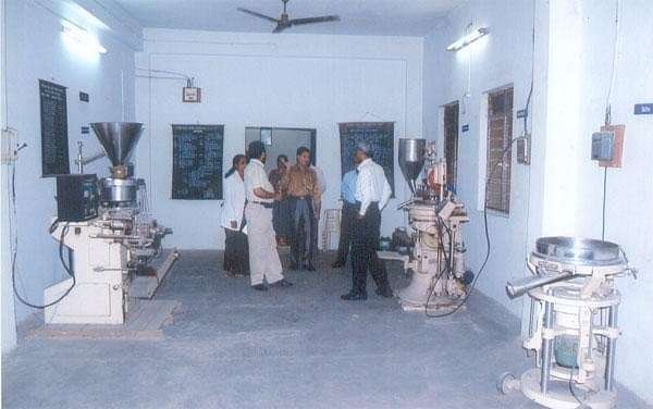 Sumatibhai_Shah_Ayurved_Mahavidyalaya